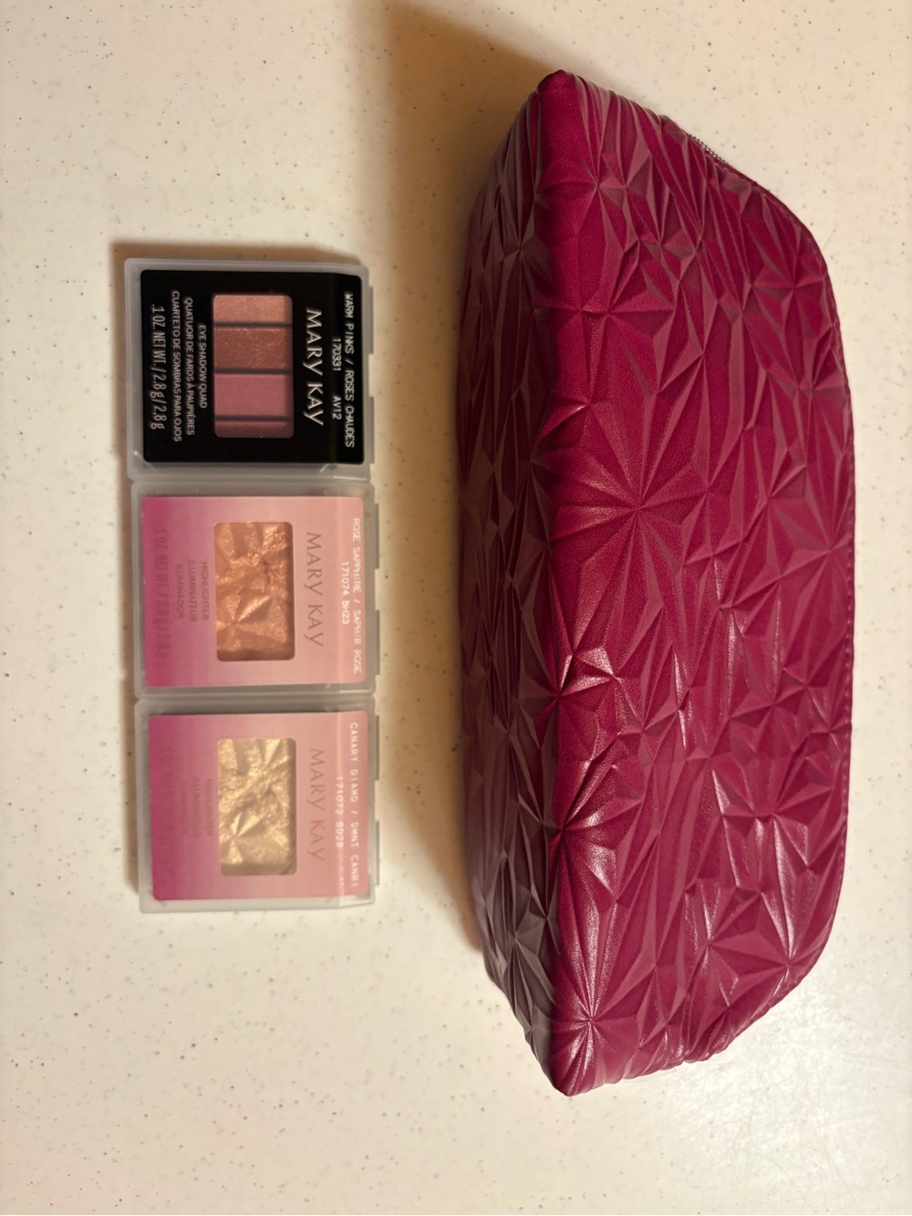 Rosy Glow Mary Kay Pink Pouch with Pink Eyeshadow Trio & Pink Highlighters